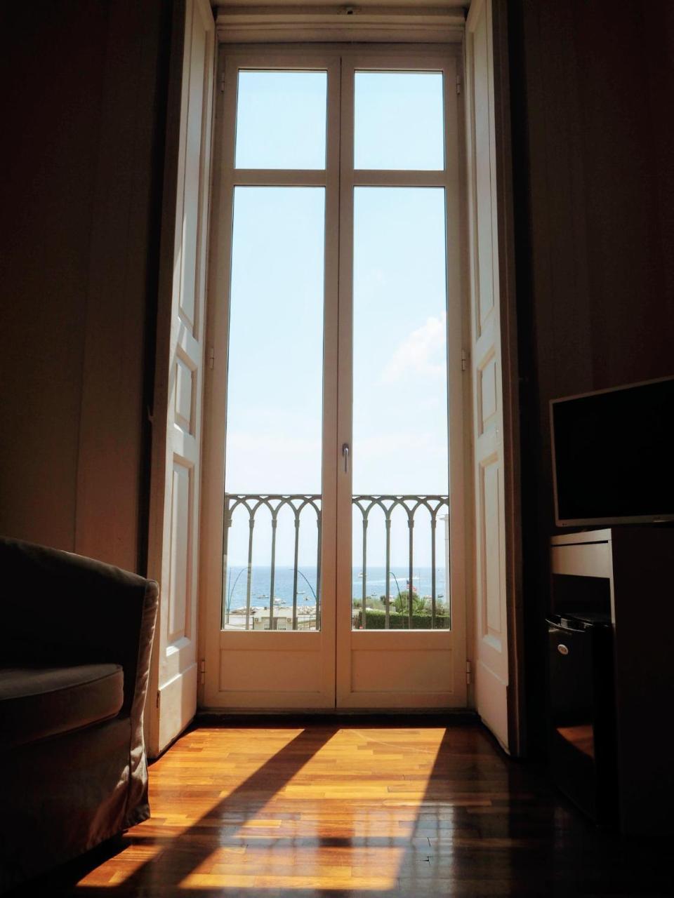 B&B Palazzo Mirelli Napoli Eksteriør bilde