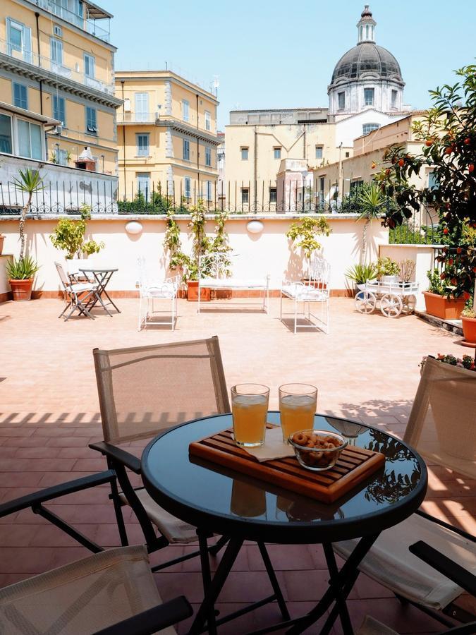B&B Palazzo Mirelli Napoli Eksteriør bilde